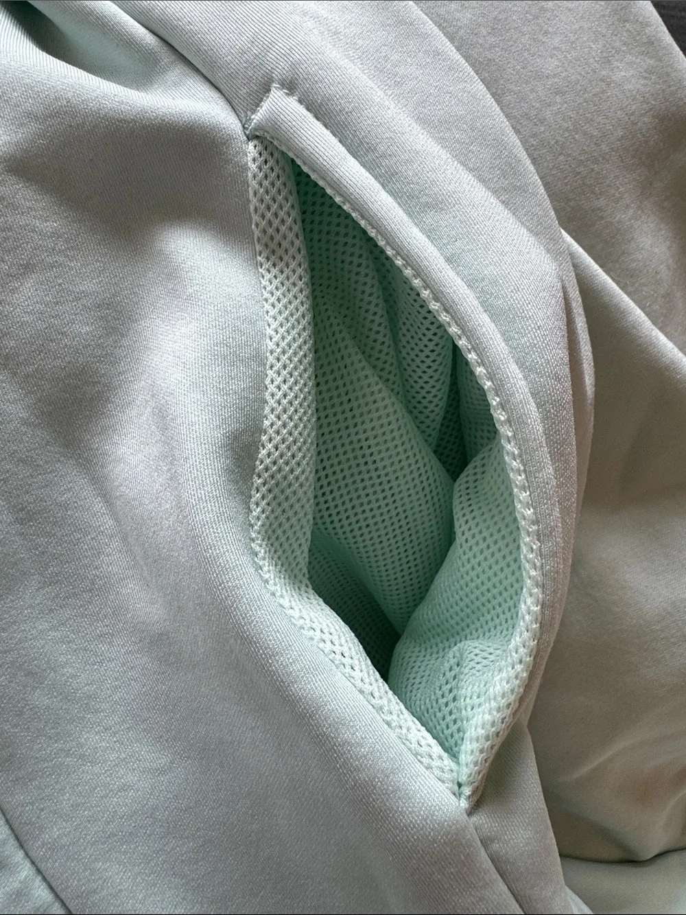 Nike Mint Green 'Just Do It.' Pullover Hoodie - Women’s Size L